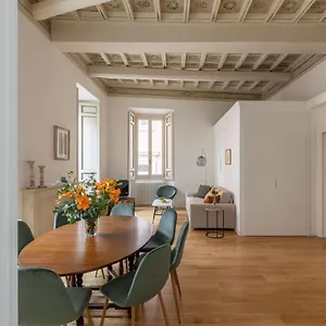 Iflat Wonder At The Pantheon Apartment