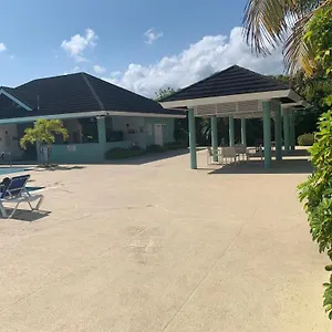 https://natures-choice-home-richmond-palms-jamaica.greaterantilleshotels.net