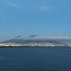 https://casa-emi-naples.hotels-amalfi.com