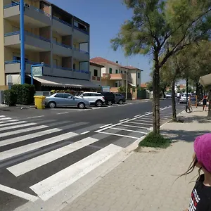 https://app-le-conchiglie.riccione-hotels.org